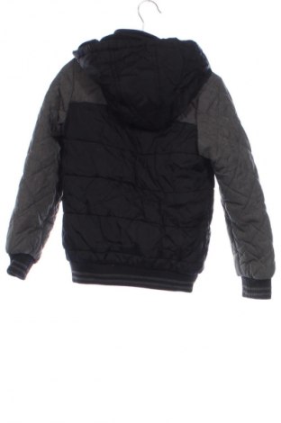 Dětská bunda  Kids, Velikost 6-7y/ 122-128 cm, Barva Vícebarevné, Cena  659,00 Kč
