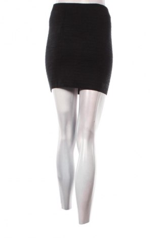Sukně Colloseum, Velikost M, Barva Černá, Cena  49,00 Kč