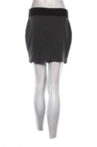 Sukně Forever 21, Velikost M, Barva Šedá, Cena  49,00 Kč