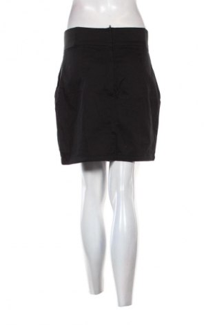 Sukně H&M Divided, Velikost M, Barva Černá, Cena  159,00 Kč