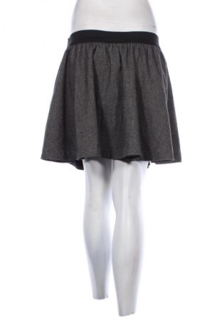 Sukně H&M Divided, Velikost M, Barva Vícebarevné, Cena  69,00 Kč