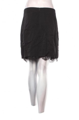 Пола Kookai, Размер S, Цвят Черен, Цена 3,06 €