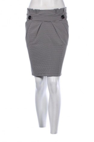 Пола Lila, Размер S, Цвят Многоцветен, Цена 2,04 €