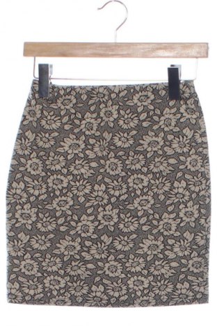 Sukně New Look, Velikost XS, Barva Vícebarevné, Cena  79,00 Kč