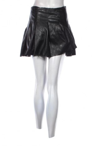 Sukně Pull&Bear, Velikost M, Barva Černá, Cena  129,00 Kč