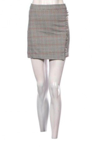 Пола Pull&Bear, Размер S, Цвят Многоцветен, Цена 3,57 €