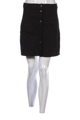 Пола SHEIN, Размер S, Цвят Черен, Цена 7,66 €