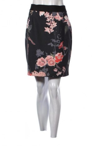 Sukně Tramontana, Velikost M, Barva Vícebarevné, Cena  79,00 Kč