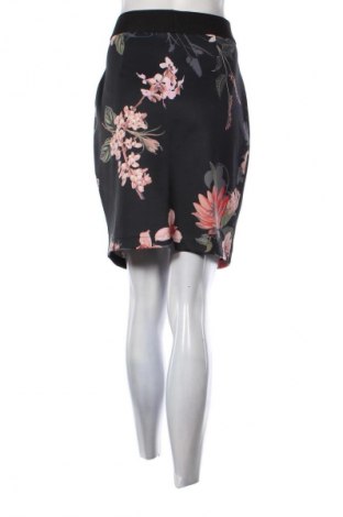 Sukně Tramontana, Velikost M, Barva Vícebarevné, Cena  79,00 Kč