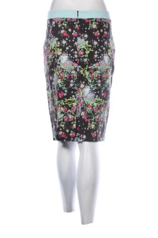 Пола Unbranded, Размер XL, Цвят Многоцветен, Цена 3,06 €