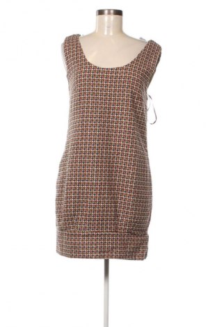 Šaty  Akaiv, Velikost M, Barva Vícebarevné, Cena  59,00 Kč