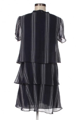 Рокля Armani Exchange, Размер S, Цвят Многоцветен, Цена 107,37 €