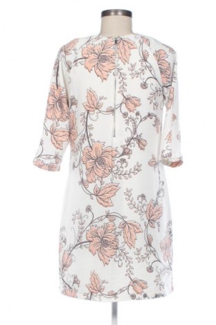 Šaty  Bik Bok, Velikost M, Barva Vícebarevné, Cena  145,00 Kč