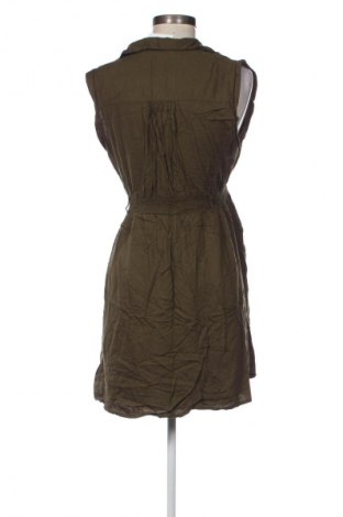 Šaty  Clockhouse, Velikost M, Barva Zelená, Cena  239,00 Kč