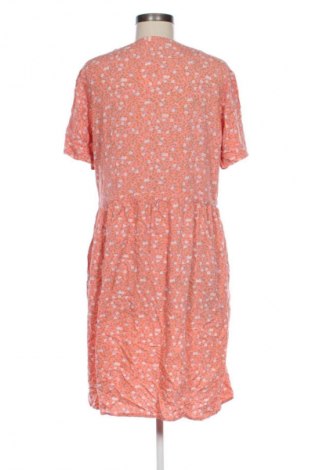 Šaty  Cream, Veľkosť M, Farba Viacfarebná, Cena  15,95 €