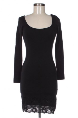 Šaty  Culture, Velikost S, Barva Černá, Cena  59,00 Kč