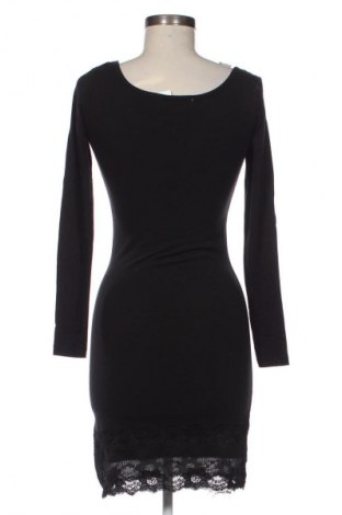 Šaty  Culture, Velikost S, Barva Černá, Cena  59,00 Kč