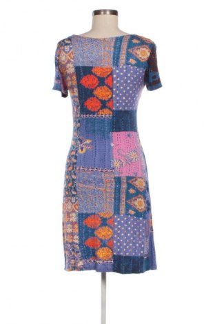 Šaty  Desigual, Velikost M, Barva Vícebarevné, Cena  839,00 Kč