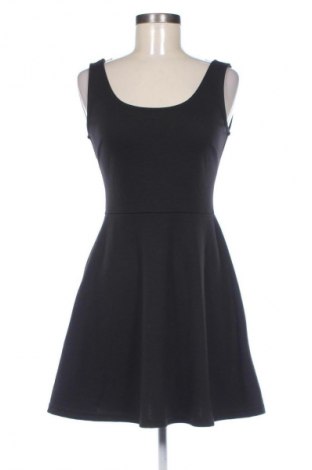 Šaty  Fb Sister, Velikost S, Barva Černá, Cena  142,00 Kč