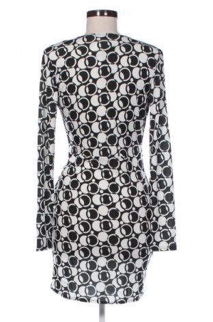 Šaty  First Distraction, Velikost M, Barva Vícebarevné, Cena  209,00 Kč