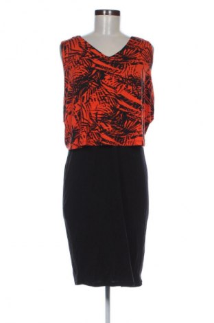 Šaty  George, Velikost M, Barva Vícebarevné, Cena  199,00 Kč