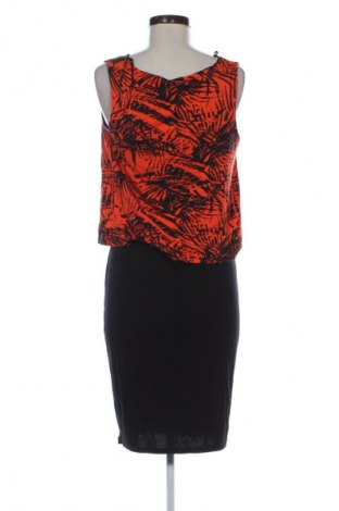 Šaty  George, Velikost M, Barva Vícebarevné, Cena  199,00 Kč