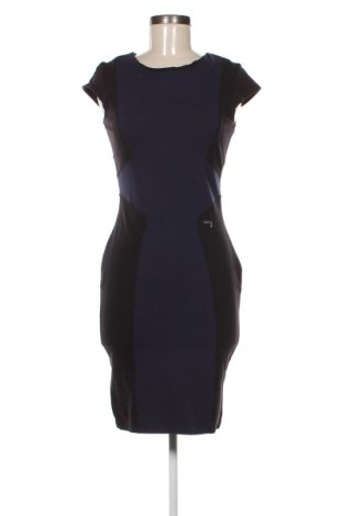 Rochie Guess, Mărime S, Culoare Negru, Preț 192,99 Lei