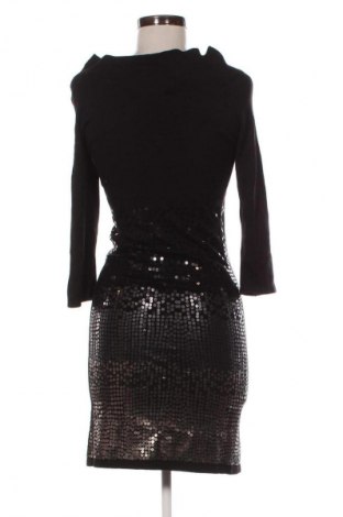 Рокля Guess, Размер M, Цвят Черен, Цена 39,47 €