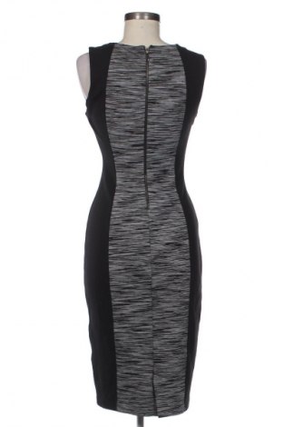 Šaty  H&M, Velikost M, Barva Vícebarevné, Cena  145,00 Kč