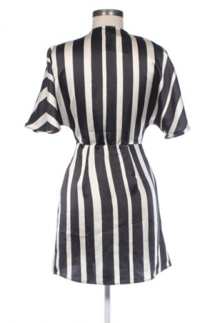 Šaty  H&M, Velikost XS, Barva Vícebarevné, Cena  136,00 Kč