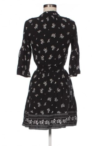 Šaty  H&M, Velikost XS, Barva Vícebarevné, Cena  109,00 Kč