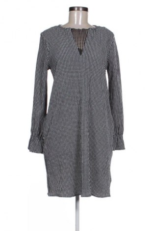 Šaty  H&M, Velikost M, Barva Vícebarevné, Cena  139,00 Kč