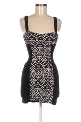 Šaty  H&M Divided, Velikost S, Barva Černá, Cena  279,00 Kč