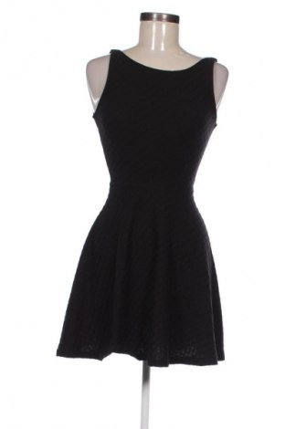 Šaty  H&M Divided, Velikost XS, Barva Černá, Cena  229,00 Kč