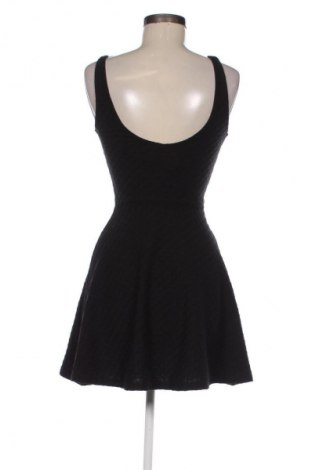 Šaty  H&M Divided, Velikost XS, Barva Černá, Cena  229,00 Kč