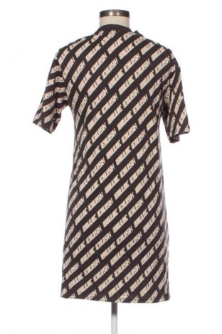 Šaty  H&M Divided, Velikost XS, Barva Vícebarevné, Cena  220,00 Kč