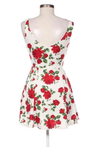 Šaty  H&M Divided, Velikost S, Barva Vícebarevné, Cena  299,00 Kč