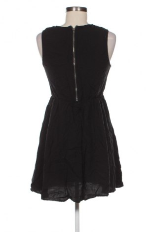 Šaty  H&M Divided, Velikost M, Barva Černá, Cena  299,00 Kč