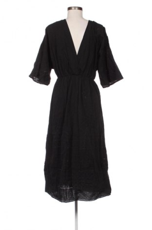 Šaty  Holly & Joey, Velikost S, Barva Černá, Cena  1 323,00 Kč