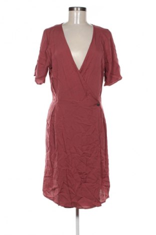 Šaty  Ichi, Velikost M, Barva Béžová, Cena  119,00 Kč