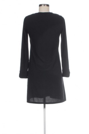 Šaty  Kiabi, Velikost XS, Barva Černá, Cena  49,00 Kč