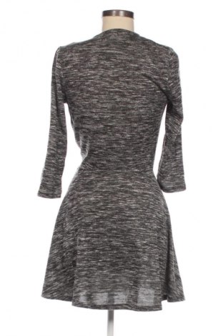 Šaty  Mango, Velikost M, Barva Vícebarevné, Cena  49,00 Kč