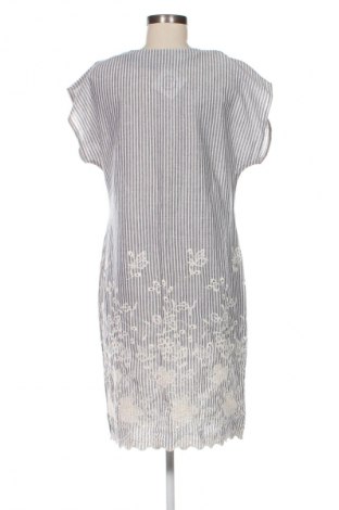 Kleid Mat, Größe M, Farbe Mehrfarbig, Preis € 9,99