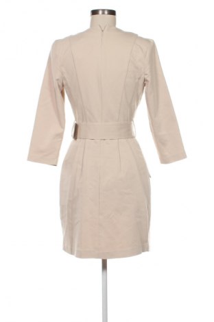 Рокля Mohito, Размер M, Цвят Бежов, Цена 14,14 €