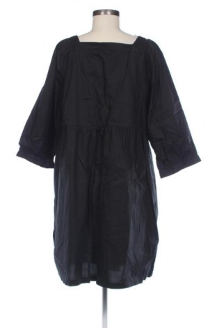 Šaty  Monki, Velikost L, Barva Černá, Cena  926,00 Kč