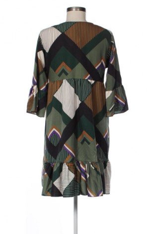 Šaty  NEW COLLECTION, Veľkosť M, Farba Viacfarebná, Cena  8,95 €