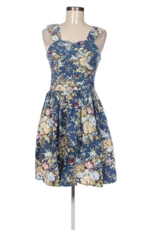 Kleid Natura, Größe M, Farbe Mehrfarbig, Preis 8,99 €