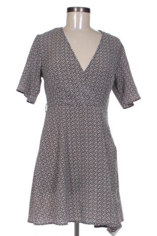 Šaty  New Look, Velikost S, Barva Vícebarevné, Cena  239,00 Kč
