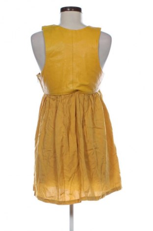 Ruha One x Oneteaspoon, Méret M, Szín Sárga, Ár 8 889 Ft
