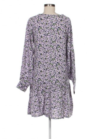 Šaty  Pieces, Velikost M, Barva Vícebarevné, Cena  219,00 Kč